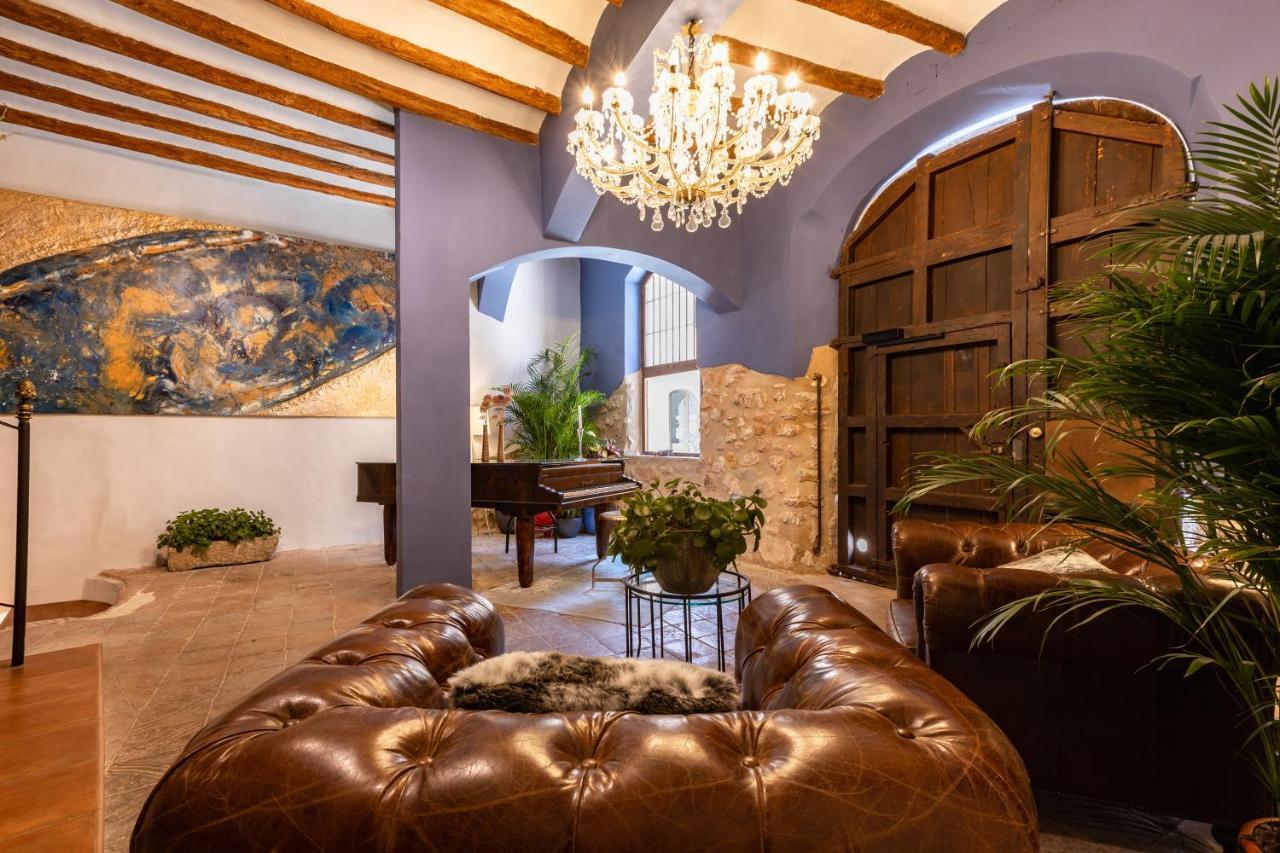 Готель El Palauet Del Priorat Корднуделла Екстер'єр фото